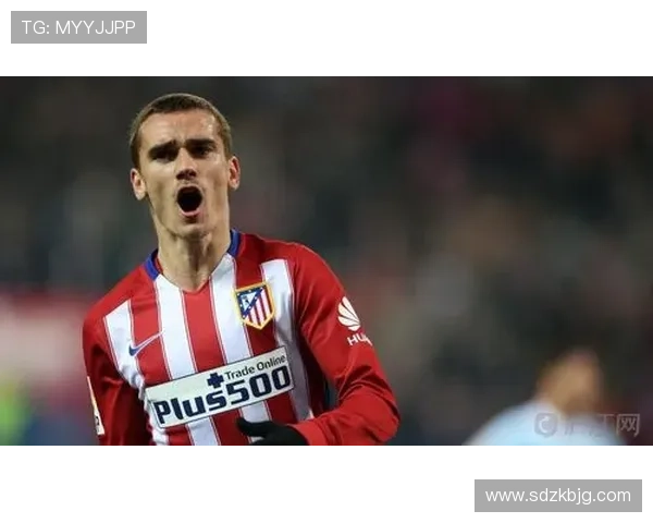 格列兹曼的战术角色与位置模糊性解析