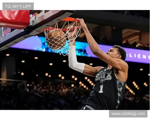 文班亚马投篮选择改善提升效率，拉开与传统内线差距